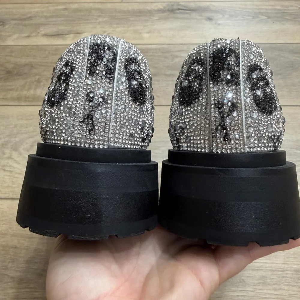 Betsey Johnson Rico Skull Rhinestone Platform Mary Jane Shoes Silver Goth Bling